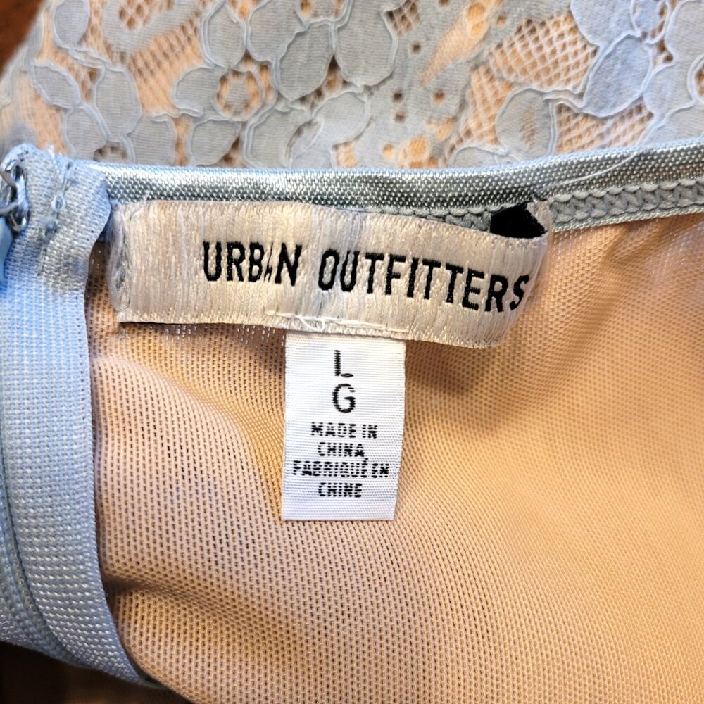 Urban Outfitters Angelica Corset Lace Midi Slip Dress - Picture 4 of 8